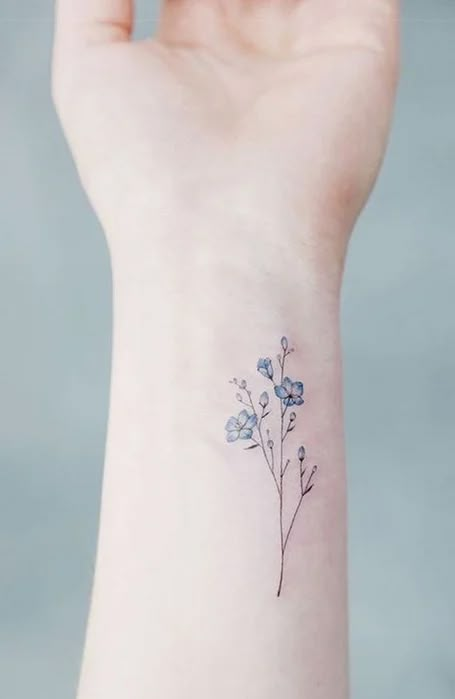 30 Beautiful Flower Tattoos for Women in 2021 - The Trend Spotter Best Flower Tattoos, Dainty Flower Tattoos, Simbols Tattoo, Blue Flower Tattoos, Tattoo Canvas, Simple Flower Tattoo, Small Tattoos For Women, Beautiful Flower Tattoos, Tattoos For Women Flowers