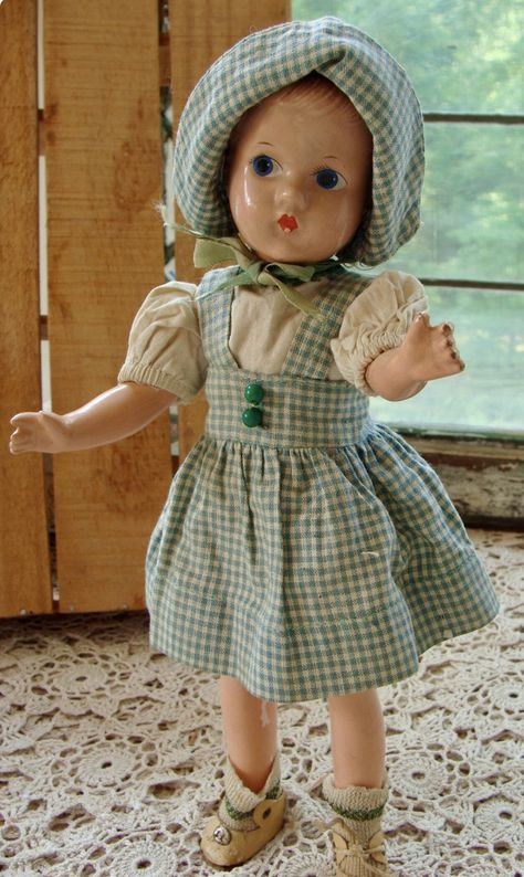 1930s Gorgeous Vintage Antique Composition Doll 1930s Dolls, Old Dolls, Antique Dolls, Vintage Antiques, Doll Clothes, Composition, Dolls, Clothes