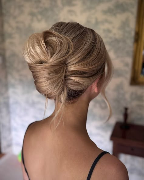 38 Modern Medium Hair Updos You’ll Love - 160grams Loose Updo With Braid, Ball Updo Hairstyles Short Hair, Bridal Hair Side Swept Updo Low Buns, Bridesmaid Low Updo Hairstyles, Blake Lively Updo Hairstyles, Wedding Updos For Thick Hair, Classic Bride Updo, Elegant High Bun Wedding, Wedding Mid Updo