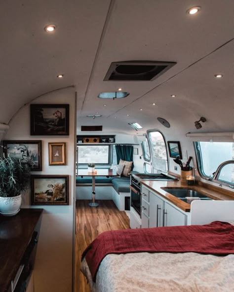 Bus Makeover, Renovation Apartment, Airstream Bathroom, Airstream Restoration, Airstream Basecamp, Airstream Bambi, Airstream Living, Airstream Campers, Architecture Renovation