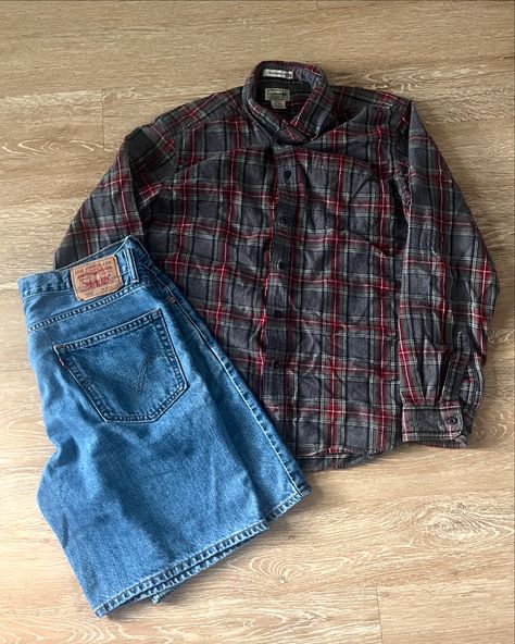 L.L Bean flannel -SOLD Streetwear Essentials, Y2k Streetwear, L L Bean, Coat Dress, Skirt Leather, Sweatshirt Shirt, Sweater Skirt, Jean Shirts, Casual Skirts