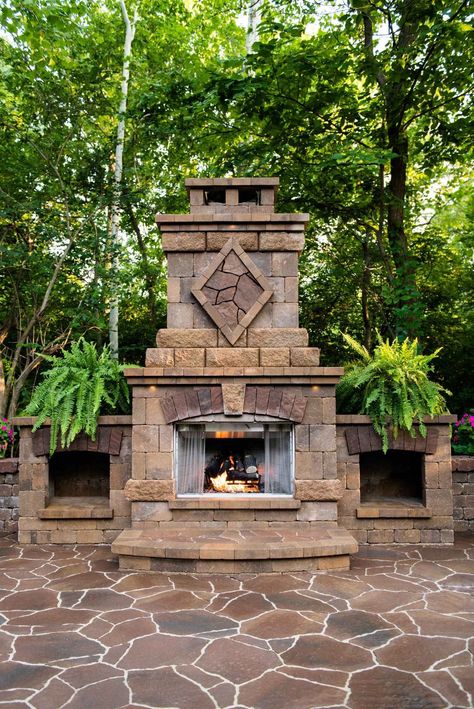 Fire Pits & Outdoor Fireplaces - Rustic - Patio - St Louis - by St Louis Select Landscaping | Houzz Fire Pits Outdoor, Driveway Paving, Backyard Dreams, Rustic Patio, Outdoor Fireplaces, Landscape Construction, Outdoor Photos, Dream Backyard, Old Farm