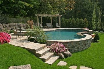 Piscina Pallet, Hillside Pool, Kleiner Pool Design, Semi Inground Pools, Pools Backyard Inground, Above Ground Pools, Sloped Backyard, Stone Steps, Above Ground Pool Landscaping