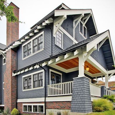 Navy Blue House Exterior, Navy Blue Houses, Blue Siding, Craftsman Modern, Bungalow Interiors, Exterior Paint Ideas, Siding Ideas, House Paint Color Combination, Brown Roof