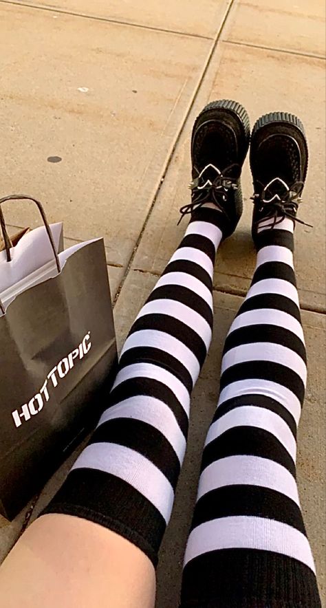 Striped Socks Outfit Goth, Thigh High Striped Socks, Striped Knee High Socks Outfit, Striped Stockings Outfit, Striped Thigh High Socks Outfit, Black Thigh High Socks Aesthetic, Striped Socks Aesthetic, Emo Socks, Long Socks Aesthetic