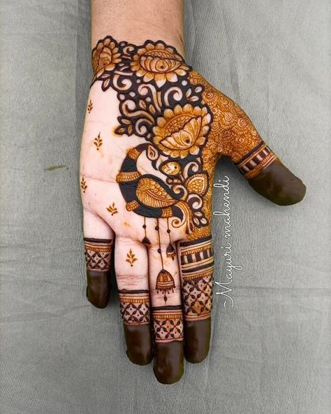 Flower Mehndi Designs Front Hand, Madhubani Mehendi Designs, Baby Mehndi Design, Peacock Mehndi Designs, Mehndi Designs Bridal Hands, Mehndi Designs 2018, Very Simple Mehndi Designs, Modern Mehndi Designs, Latest Bridal Mehndi Designs