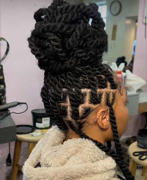 Wool Twists Hairstyles, Wool Braids, Hair Like Wool, Twist Ponytail, Short Box Braids Hairstyles, Big Box Braids Hairstyles, Quick Natural Hair Styles, Natural Hair Short Cuts, Box Braids Hairstyles For Black Women