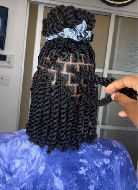 Brazilian Wool Hairstyles, 2 Strand Twist, Two Strand Twist Hairstyles, Short Box Braids Hairstyles, Quick Natural Hair Styles, African Hair Braiding Styles, Natural Hair Twists, Twist Styles, Quick Braided Hairstyles