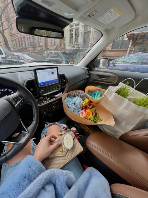 Flowers in car aesthetic dream life car flowers nyc Backseat Of Car Aesthetic, Buying Car Aesthetic, Buying First Car Aesthetic, Buying A Car Aesthetic, Flowers In Car Aesthetic, Inside Car Aesthetic, First Car Aesthetic, Buying First Car, In Car Aesthetic