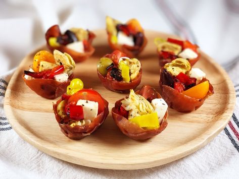 Antipasto Cups, Prosciutto Cups, Crispy Prosciutto, Fresh Cheese, Mini Muffins, Appetizers Easy, Appetizer Snacks, Cherry Tomatoes, How To Dry Basil