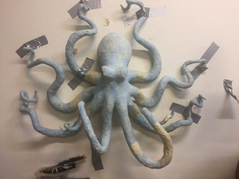 Paper Mache Octopus | Ultimate Paper Mache Pretty Love Quotes, Paper Mache Octopus, Magic Sculpt, Flowers Paper Craft, Paper Mache Projects, Making Paper Mache, Make Paper Flowers, Paper Mache Animals, Grand Isle