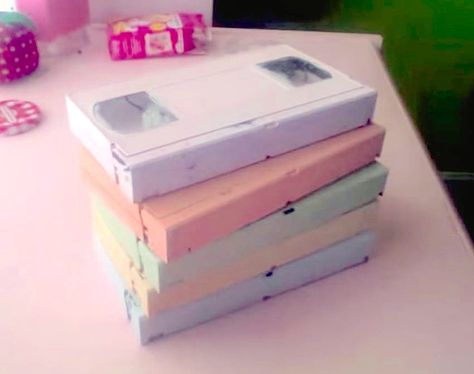 LittleThings.com : 9. VHS Storage Containers : 10 Ways To Give Old, Useless VHS Tapes A Second Life -- If you need help with organization around the house, hollow out your old VHS tapes, give them a nice coat of paint, and use them to store your small items. Vcr Tapes Upcycle, Repurposed Vhs Tapes, Upcycle Vhs Case, Vhs Tape Crafts, Vhs Case Repurpose, What To Do With Old Vhs Tapes, Repurpose Vhs Tapes, Vhs Crafts Upcycle, Vhs Repurpose