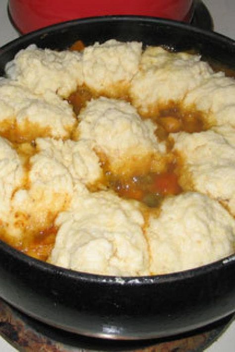 Mum's Stove-top Ground Beef Stew With Dumplings Beef Recipes Stove Top, Recipes Stove Top, Ground Beef Stew, Stew With Dumplings, Beef Stew With Dumplings, Ground Beef Stews, Canadian Recipes, Stew And Dumplings, Hamburger Stew