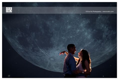 He brings her the moon (and a sparkly diamond ring) and asks for her hand in marriage. Anand and Bella basking in joy inside the Grainger Sky Theater at Adler Planetarium. Planetarium Proposal, Adler Planetarium, Hand In Marriage, Miles Apart, Shadow Art, Surprise Proposal, Star Party, Downtown Chicago, Amethyst Purple