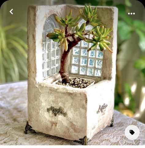 Cement Decor Diy, Things Made From Clay, Biophilic Decor, Plant Pot Ideas, Diy Cement, Clay House, نباتات منزلية, Clay Planters, Clay Diy Projects