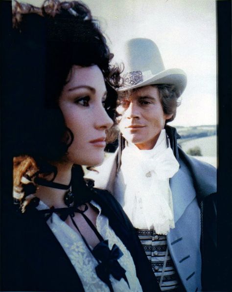 Jane Seymour and Anthony Andrews in The Scarlet Pimpernel (1982). The Scarlet Pimpernel 1982, Scarlett Pimpernel, Book Classics, Anthony Andrews, Scarlet Pimpernel, The Scarlet Pimpernel, Period Fashion, Ella Enchanted, Black Family