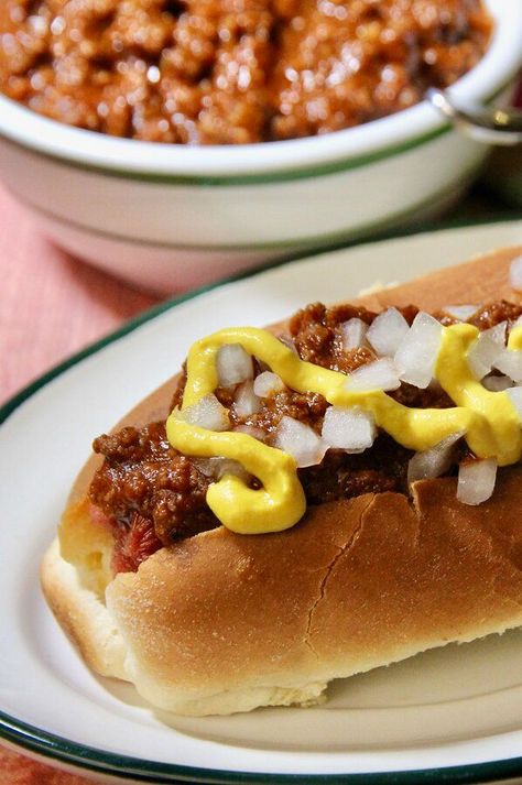 Michigan Sauce For Hot Dogs, Michigan Hot Dog Sauce Recipe, Michigan Hot Dog, Coney Sauce For Hot Dogs, Michigan Sauce Recipe, Michigan Sauce, Chili Dog Sauce Recipe, Chili Dog Sauce, Hot Dog Sauce Recipe