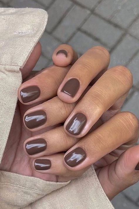 Grey Brown Nails Acrylic, Very Short Gel Nails Natural, Fall Natural Nails, Brown Nails Design, Nagel Tips, Makijaż Smokey Eye, Thanksgiving Nails, Popular Nails, Neutral Nails