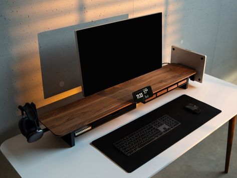 Setup Cockpit desk shelf system by Balolo Stone Rug, Office Storage Furniture, Shelf System, Shelving Design, Wood And Steel, Clearing Clutter, Desk Shelf, Laptop Table, Monitor Stand