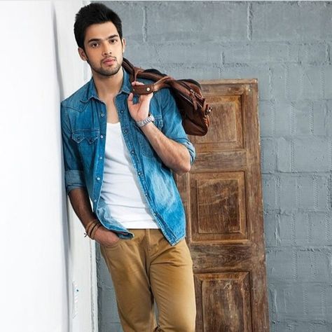 Parth Samthaan, Red