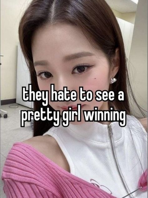 Wonyoung Quotes, Wonyoung Whisper, Wonyoung Motivation, Girl Boss Quotes, School Motivation, Whisper Confessions, Fb Memes, Self Motivation, Whisper Quotes