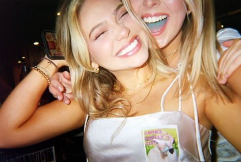 Alex Egues on Instagram: “film said “🤩🤝🥂”” Two Blondes, Digital Pics, Film Pictures, Film Photos, Female Friendship, Girls Together, Best Friends Aesthetic, Gal Pal, Friend Goals