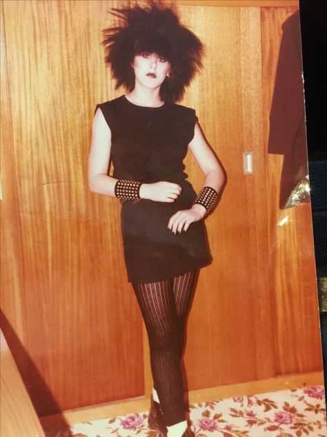 1980s Goth Fashion, 80s Alternative Fashion, 80s Goth Fashion, Fat Goth, 70s Goth, New Wave Fashion, Trad Goth Outfits, Goth Outfit Inspo, Goth Fits