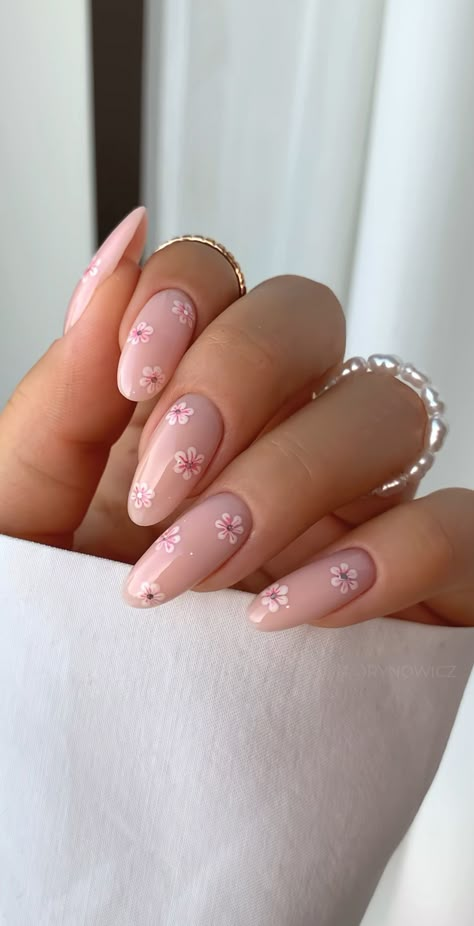 Cute Simple Nails, Simple Gel Nails, Summery Nails, Girly Acrylic Nails, Beach Nails, Elegant Nails, Minimalist Nails, Floral Nails, Pretty Acrylic Nails