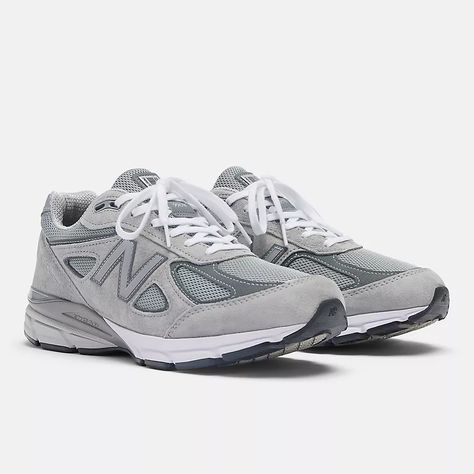 Made in USA 990v4 Core, U990GR4 New Balance Made In Usa, New Balance 990, Grey New Balance, Navy Grey, Pig Skin, New Balance Shoes, Sneaker Brands, Men Shoes Size, Shoe Style