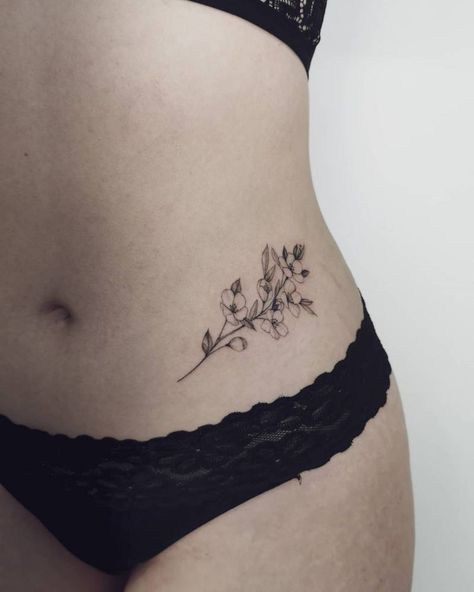 Lower Pelvis Tattoo Women, Delicate Hip Tattoos Women, Cherry Blossom Hip Tattoo, Upper Hip Tattoo, Dainty Hip Tattoos Women, Pelvis Tattoo, Music Heart Tattoo, Pelvic Tattoo, Tattoo On Hip Bone