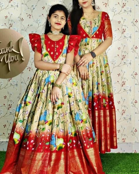 *Prices kids :- 999/- free shipping* *14 to 38 size* *M,L,XL,XXL prices 999 free shipping *3XL to 5XL* *1050 free shipping 🪂💃🏻 kids gown💃🏻🪂 💃🏻 **Beautifully Customized Long Frocks for Mom and daughter Comboo* 💃🏻 🌹 *Fabric : *Soft Dola santoon silk fabric with traditional border* 🌹 *Yoke part designed with lace border .* *Boutique Finishing* 👌🏻 **Sizes* :👇 *👍🏻lining attached* *Mom Sizes* 👇👇 *Dupatta - no* (Customization Available for all sizes) *1-2 Dola Silk Long Frocks, Mom And Daughter Dresses, Kalamkari Dresses For Kids, Traditional Long Frocks, Kids Long Frocks Design, Long Frock Designs For Kids, Baby Long Frocks Designs, Mom And Daughter Dresses Indian, Long Frocks Indian Designer Dresses