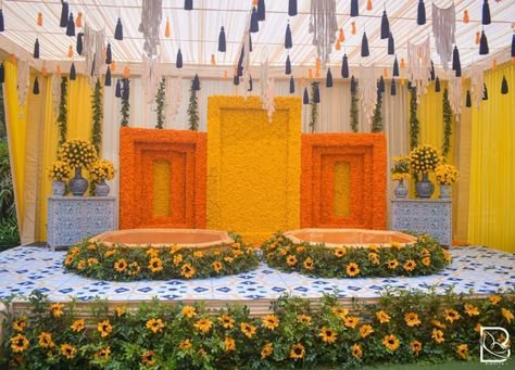 Decoration Ideas Haldi, Haldi Decoration At Home, Haldi Design, Haldi Stage, Marigold Decor, Haldi Function Decoration, Haldi Backdrop, Mangala Snanam, Haldi Dresses