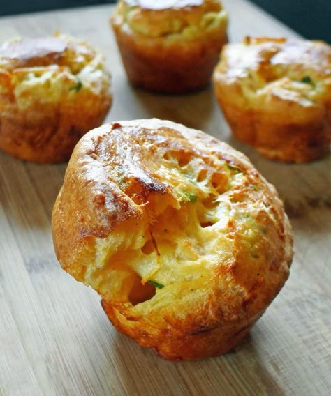 Cheese Popovers, Popover Recipe, Popover Pan, Savory Cheese, Sweet Savory, Bread Baking, Appetizer Snacks, Savoury Food, Cornbread