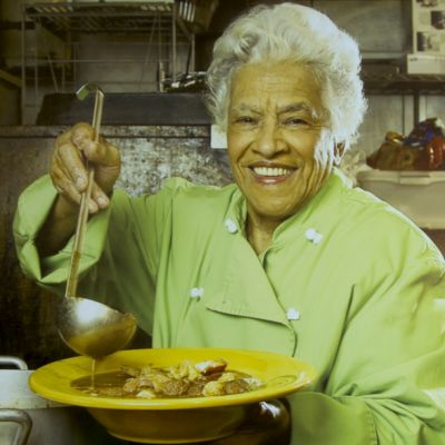 Cleo Robinson and Edgar “Dooky” Chase, IV/Leah Chase – Kitchen Queens New Orleans – WYES Dooky Chase Recipes, New Orleans Kitchen, Leah Chase, Queens Food, New Orleans Recipes, Catholic High School, Lake Pontchartrain, Food Seafood, Louisiana Cajun