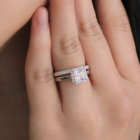 Classic Wedding Ring Set, Princess Cut Halo, Princess Diamond Ring, Princess Ring, Silver Top, Everyday Ring, Diamond Alternatives, Halo Setting, Matching Wedding Bands