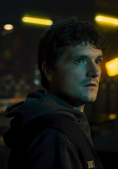 Michael Afton, Josh Hutcherson, A Man