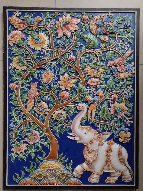 Chand Kumar - beginner class 1600 Kerala Mural Art Design, Lotus Mural Painting, Persian Relief Art, Peacock Lippan Art, Painted Mirror Art, 3d Relief Art, Sculpture Art Projects, Cats Art Drawing, Relief Art