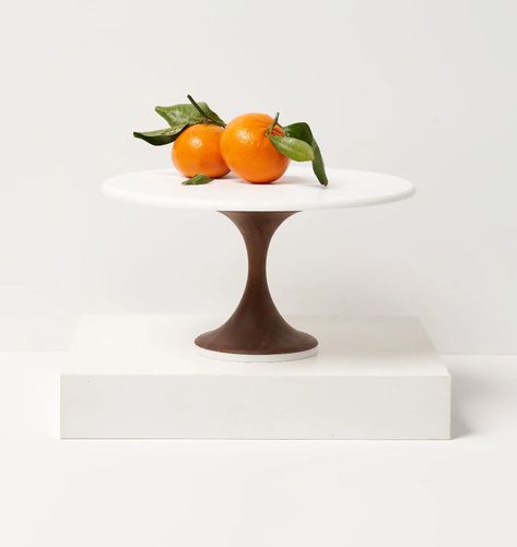 Wood Wedding Cake Stand, Wood Cake Stand Wedding, Modern Cake Stand, Wood Wedding Cake, White Cake Stand, Wood Wedding Cakes, Simple Holiday Gifts, Modern Cake, Cake Pedestal