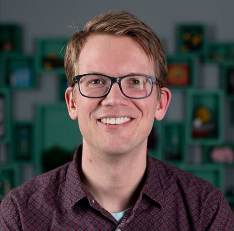 Hank Green is hot Hot Nerds, Marie Ann, Hank Green, Slender Man, Marshall Lee, Husband Material, A Burden, Celebrity Faces, Cartoon Network Adventure Time