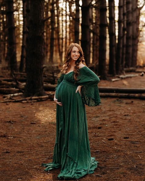 Capture the anticipation and love in every frame with a Chicaboo "Aspen" maternity dress. ❤️ Images by @cottonwood_photography Shop the look: https://shopchicaboo.com/collections/spring-presale #chicaboo #BohemianStyle #MaternityDresses #MaternityPhotoshoots #bohomaternity #ComfortAndStyle #ElegantMaternity #ExpectantMothers #RadiantGlow #CuratedSelection #FlatteringFit #NaturalBeauty #PregnancyFashion #LaceAccents #EmbroideredDetails #FlowingSilhouettes #WhimsicalFashion #FreeSpiritedSt... Maternity Shoot Dress Ideas, Forest Maternity Photos, Maternity Woods Photoshoot, Dark Maternity Shoot, Green Maternity Dress Photoshoot, Woods Maternity Shoot, November Maternity Photoshoot, Fall Pregnancy Photoshoot, Western Maternity Outfits