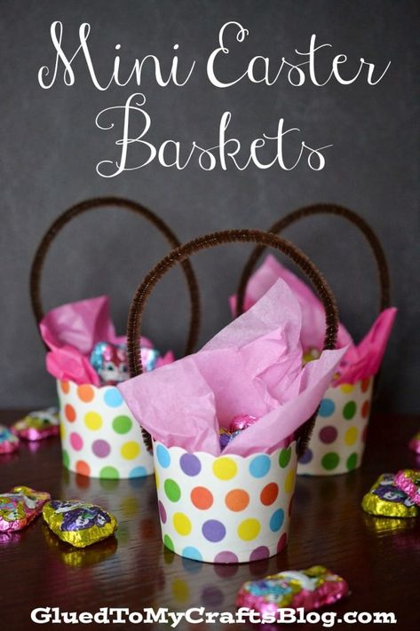 Paper Cup Mini Easter Baskets {Craft} Easter Baskets Craft, Slp Crafts, Mini Easter Baskets, Homemade Easter Baskets, Mini Easter Basket, Easter Food Crafts, Paper Cup Crafts, Easter Cups, Easter Festivities