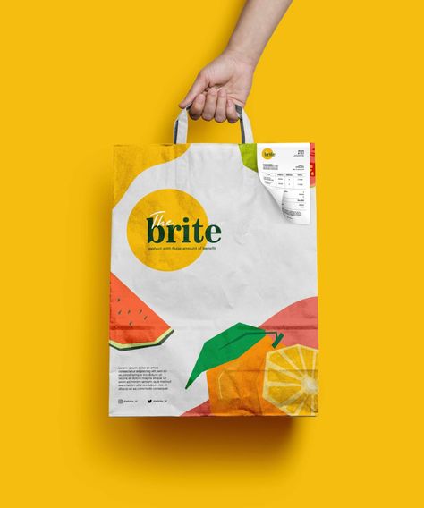 Fruits Graphic Design, Yoghurt Packaging, Fruit Logo Design, Fruit Logo, Juice Branding, Organic Market, Fruit Packaging, Creative Package, Branding Logo Design