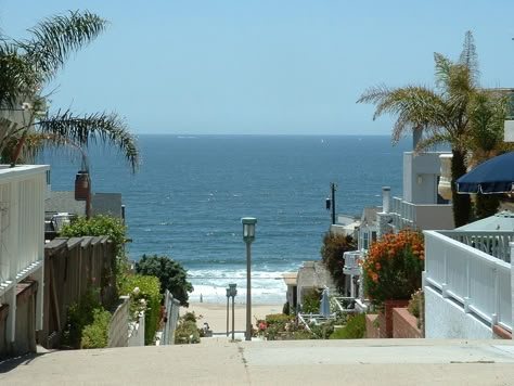 Manhattan Beach Homes, Manhattan Beach California, Cali Life, California Summer, Travel Jobs, Redondo Beach, South Bay, California Dreamin', Manhattan Beach