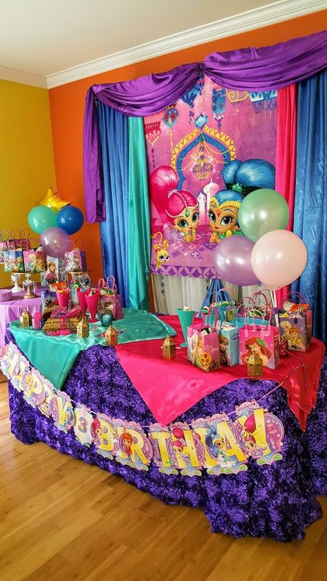 Shimmer and Shine Birthday Party Shimmer And Shine Party Ideas, Shimmer Shine Birthday Party, Shimmer And Shine Birthday Party Ideas, Shimmer And Shine Decorations, Shimmer And Shine Birthday Party, Shimmer And Shine Party, Shimmer And Shine Cake, Shimmer And Shine Birthday, Shimmer Y Shine