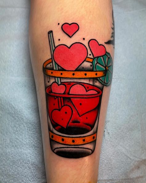 Drink Design Ideas, Cocktail Tattoo, Air Tattoo, Traditional Tattoo Inspiration, Drink Design, Retro Tattoos, Tattoo Portfolio, Tattoo Flash Art, Time Tattoos