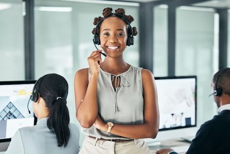 Call Center Photography, Office Receptionist, Woman Leader, Happy Customer Service, Call Center Agent, Pfp Frame, Small Backyard Ponds, Virtual Receptionist, Branding Images