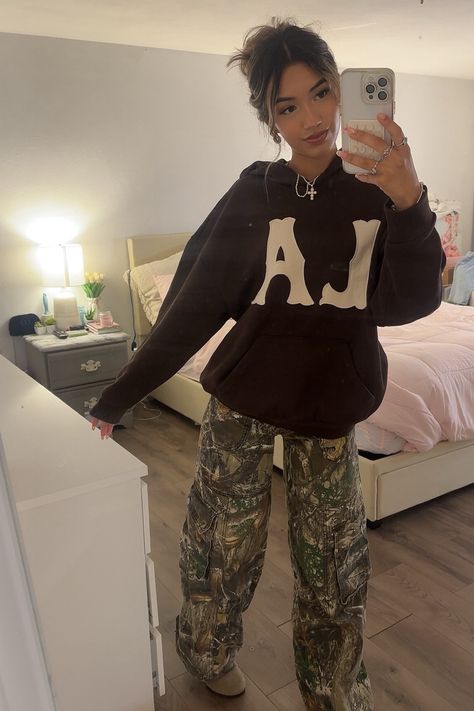 PacSun Vintage Field LA Hoodie curated on LTK Outfit Inspo For School, Freshman Outfits, Camp Pants, White Girl Outfits, Cute Outfits With Leggings, Fair Outfits, Teen Swag Outfits, Outfit Inspo Casual, Camo Pants