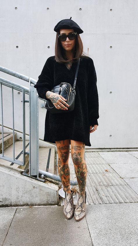 Sammi Jefcoate, Rocker Costume, Rocker Chic Style, Mix Match Outfits, Gucci Boots, Looks Style, Jumper Dress, Outfits Casuales, Daily Outfits