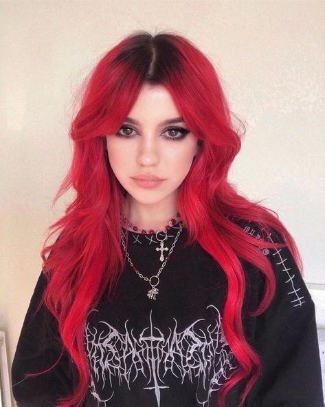 Alternative Red Hair, Emo Red Hair, Gothic Red Hair, Grunge Red Hair, Grunge Hairstyles, Red Hair Looks, Red Hair Inspo, Professional Hair Color, Birthday Angel