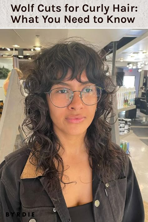 Cuts For Curly Hair, Wolf Cuts, Curly Shag Haircut, New Hair Trends, Curly Bangs, Shag Hairstyles, Haircuts For Curly Hair, Wolf Cut, Shag Haircut